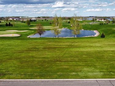 1080 Eastbay Ave, Balaton, MN 56115