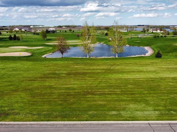 1080 Eastbay Ave, Balaton, MN 56115