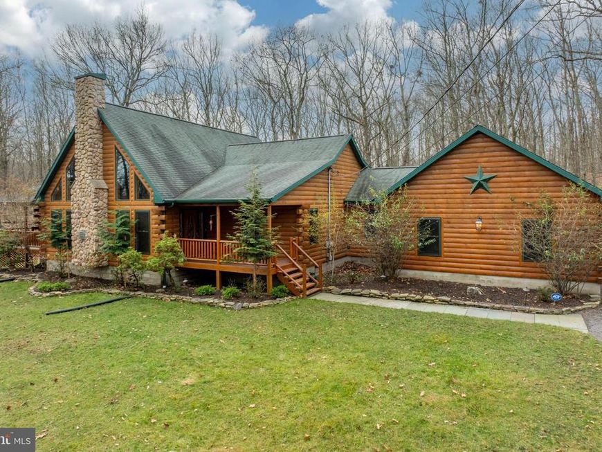 1212 Acacia, Hawley, PA 18438 Main Photo