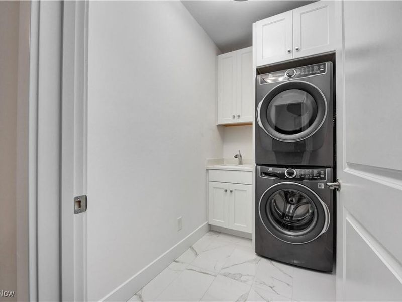 22728 Lake Road, Rocky River, OH 44116 Photo 32