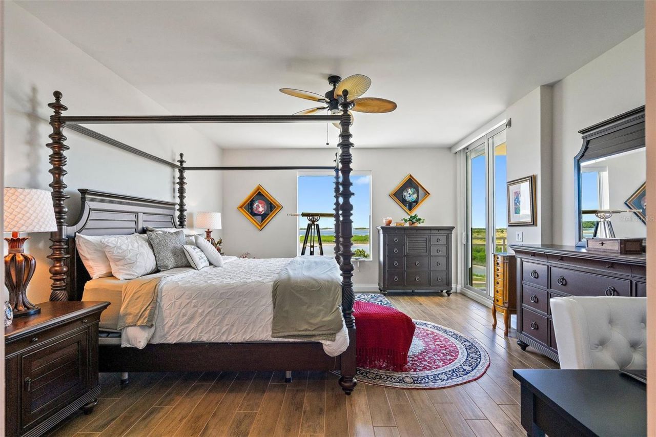 795 Collany Road, Unit 304, Saint Petersburg, FL 33715 Photo