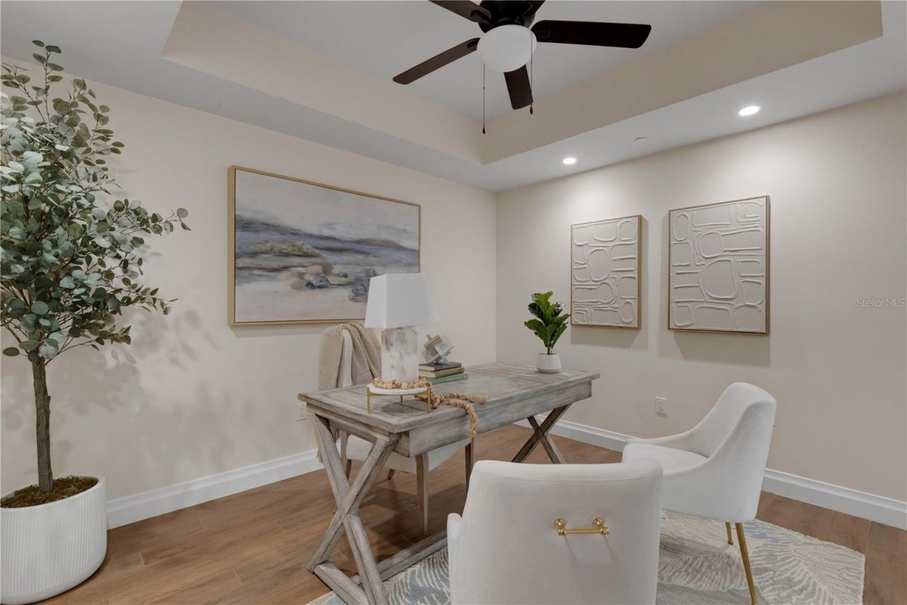 795 Collany Road, Unit 304, Saint Petersburg, FL 33715 Photo