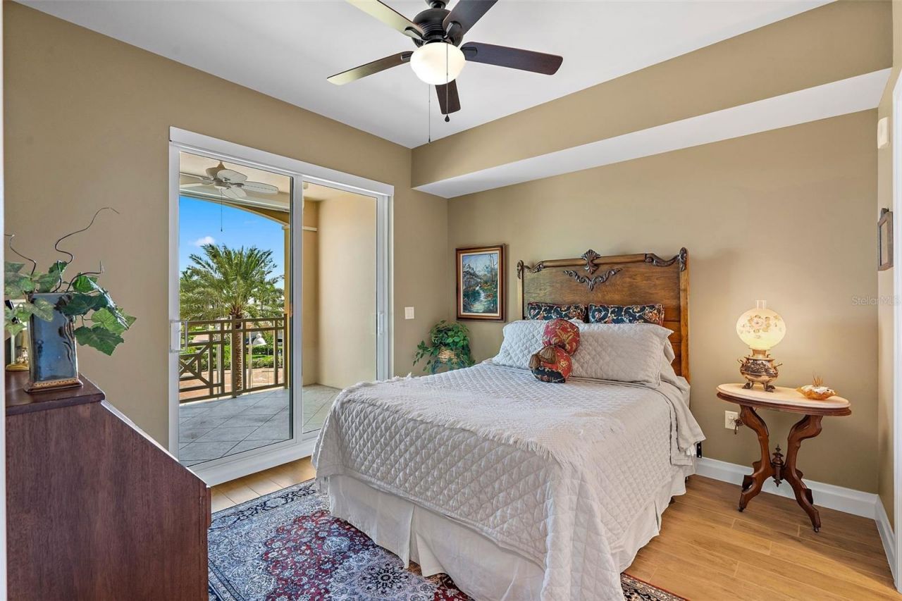 795 Collany Road, Unit 304, Saint Petersburg, FL 33715 Photo