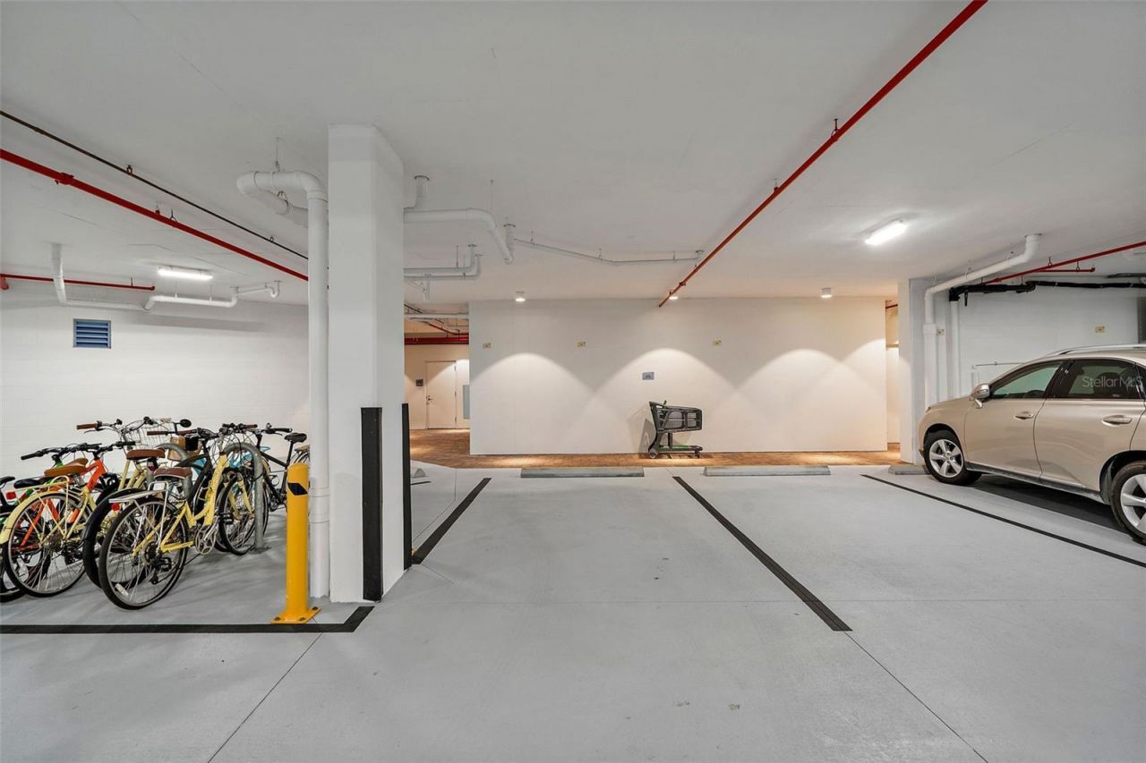 795 Collany Road, Unit 304, Saint Petersburg, FL 33715 Photo