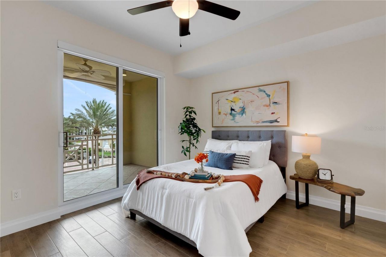 795 Collany Road, Unit 304, Saint Petersburg, FL 33715 Photo