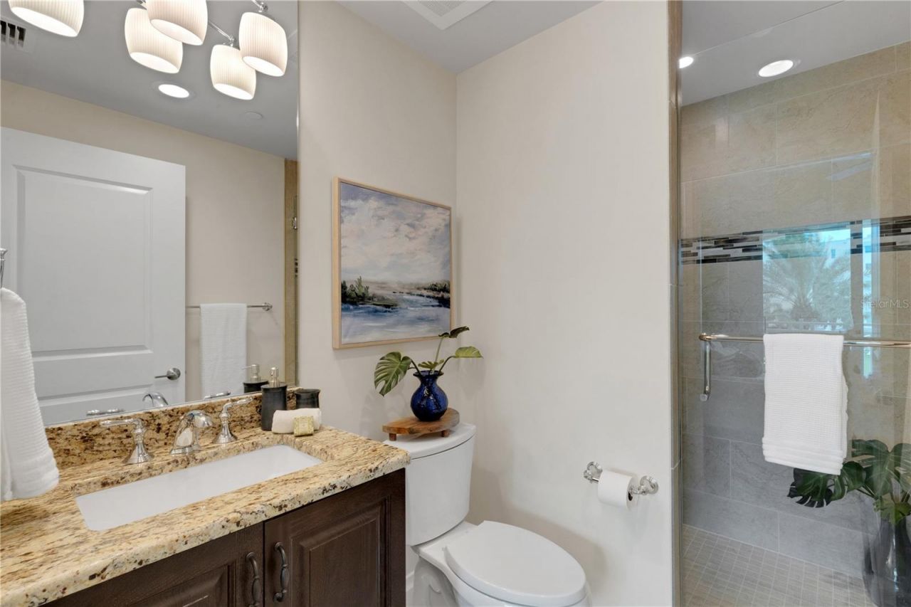 795 Collany Road, Unit 304, Saint Petersburg, FL 33715 Photo