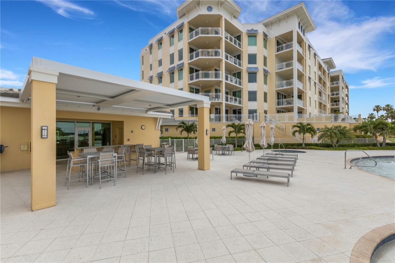 795 Collany Road, Unit 304, Saint Petersburg, FL 33715 Photo