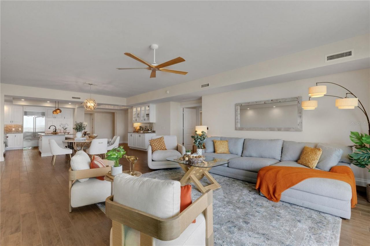 795 Collany Road, Unit 304, Saint Petersburg, FL 33715 Photo