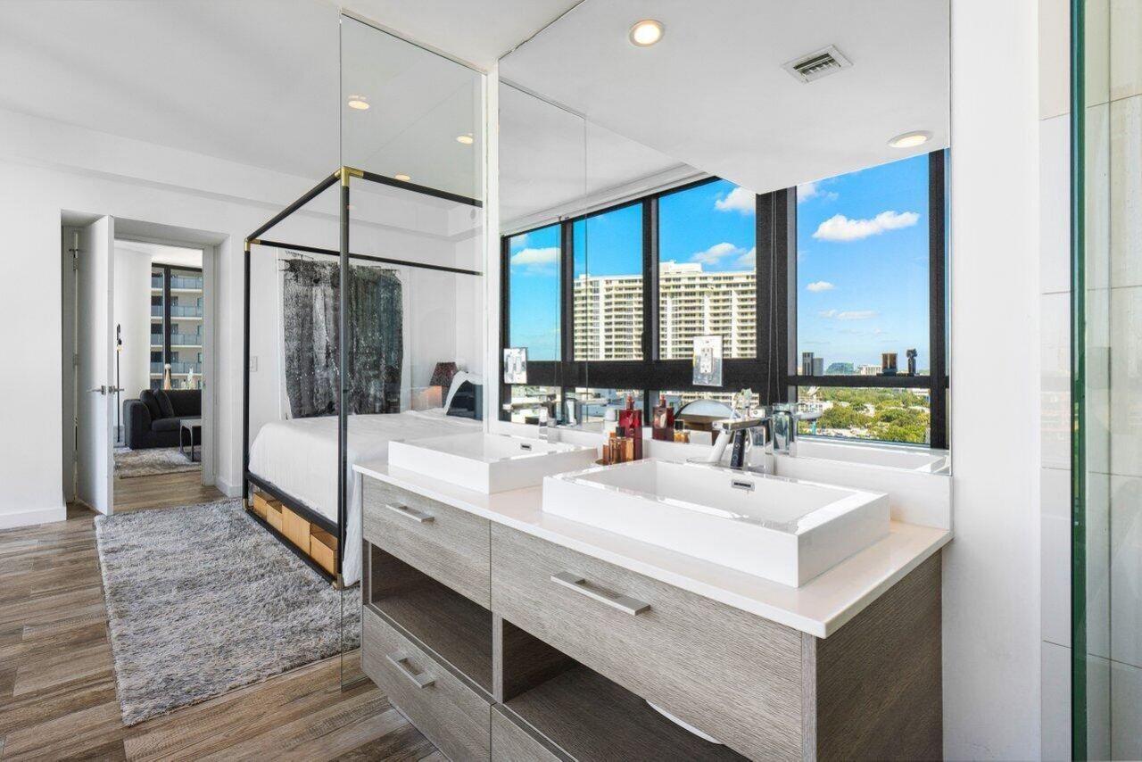 650 NE 32nd Street, Unit 1508, Miami, FL 33137 Photo