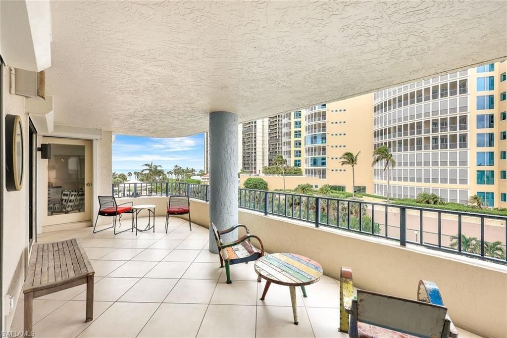 4451 Gulf Shore Blvd N, Unit 506, Naples, FL 34103 Photo