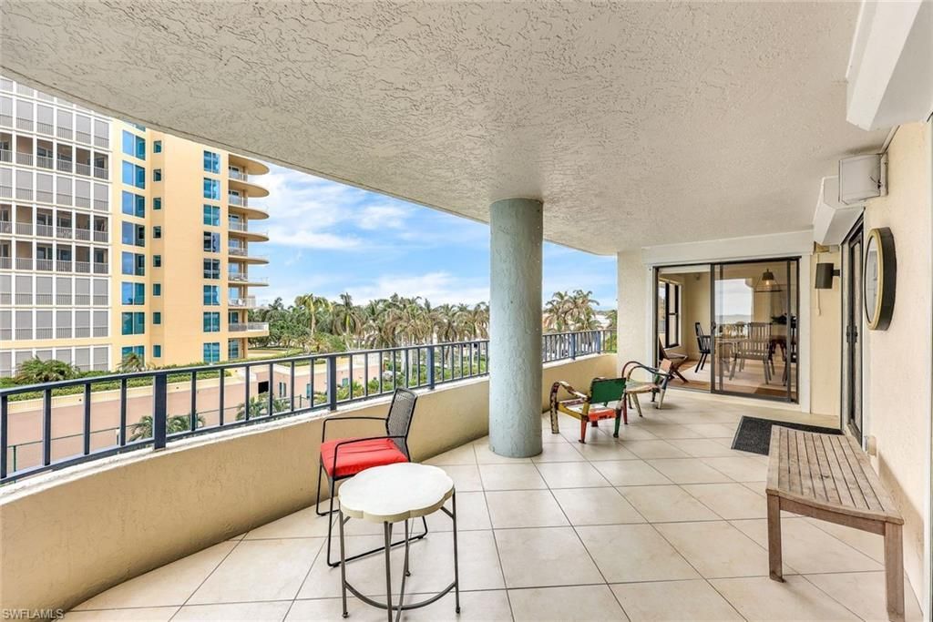 4451 Gulf Shore Blvd N, Unit 506, Naples, FL 34103 Photo