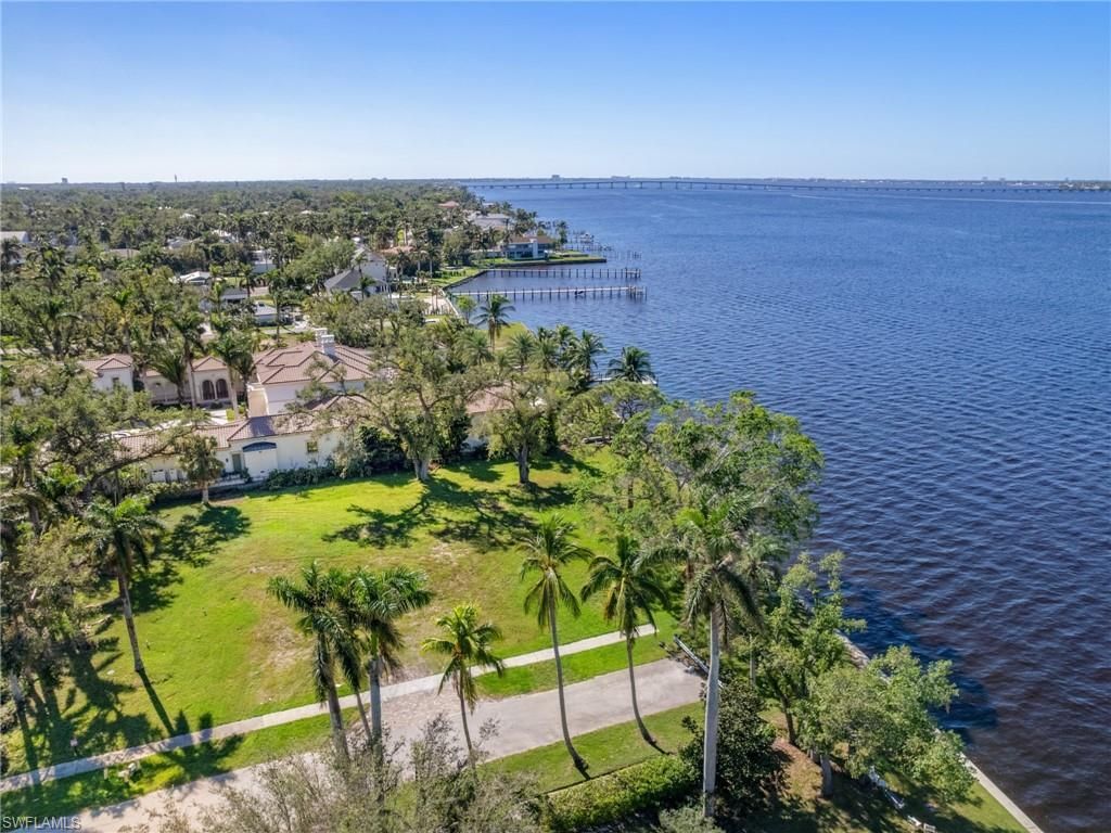 1212 Coconut Dr, Fort Myers, FL 33901 Photo