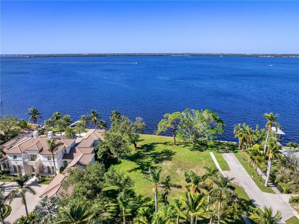 1212 Coconut Dr, Fort Myers, FL 33901 Photo