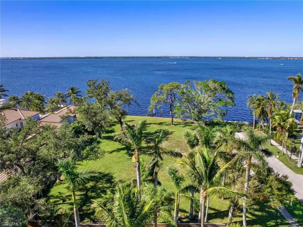 1212 Coconut Dr, Fort Myers, FL 33901 Photo