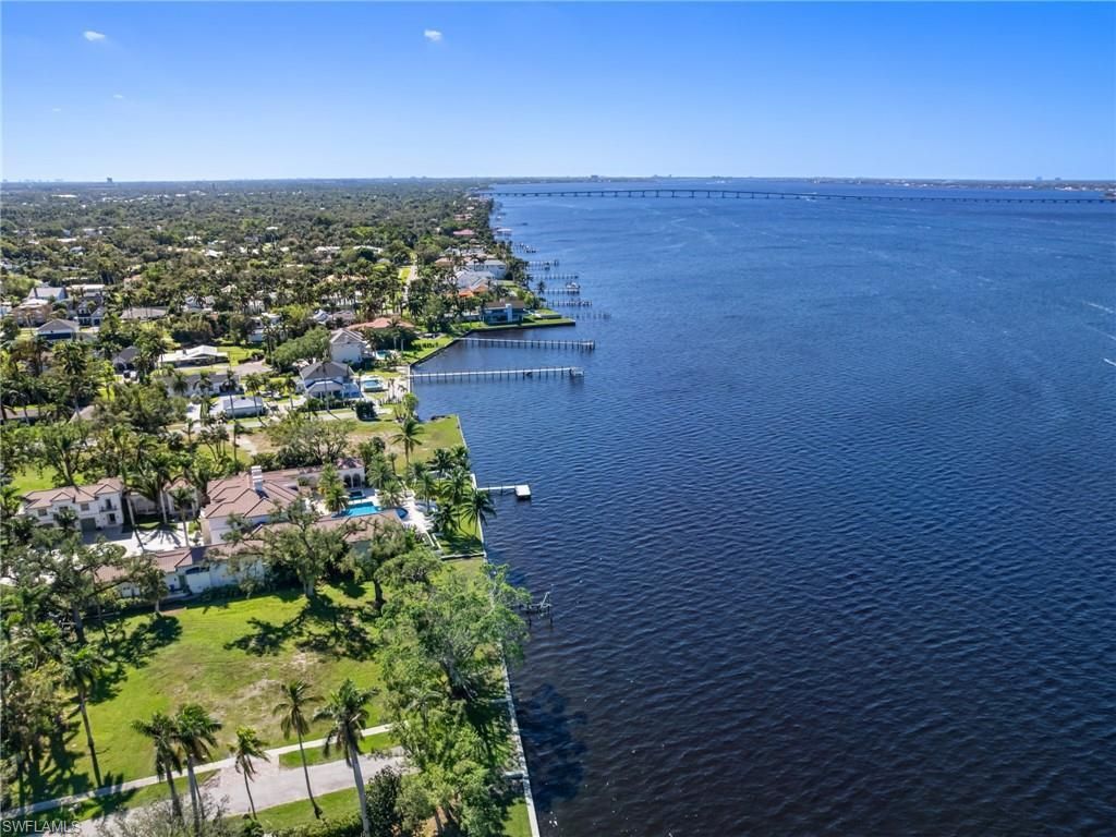 1212 Coconut Dr, Fort Myers, FL 33901 Photo