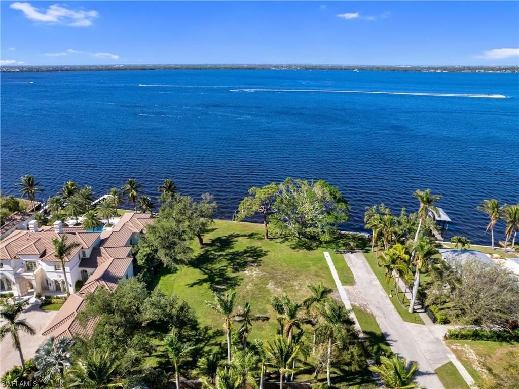 1212 Coconut Dr, Fort Myers, FL 33901 Photo