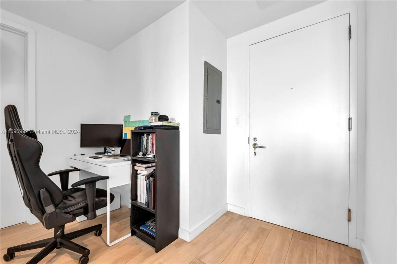 1300 S Miami Ave, Unit 3704, Miami, FL 33130 Photo