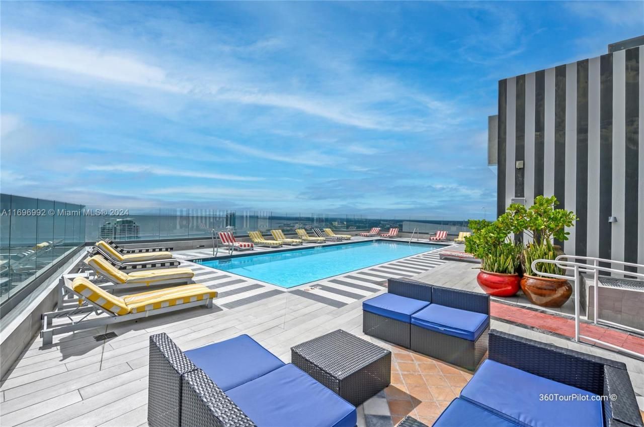 1300 S Miami Ave, Unit 3704, Miami, FL 33130 Photo