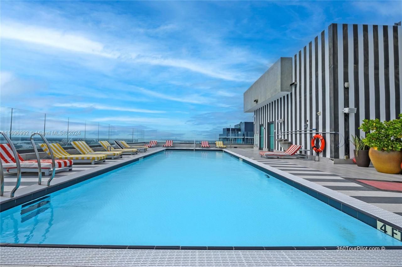 1300 S Miami Ave, Unit 3704, Miami, FL 33130 Photo