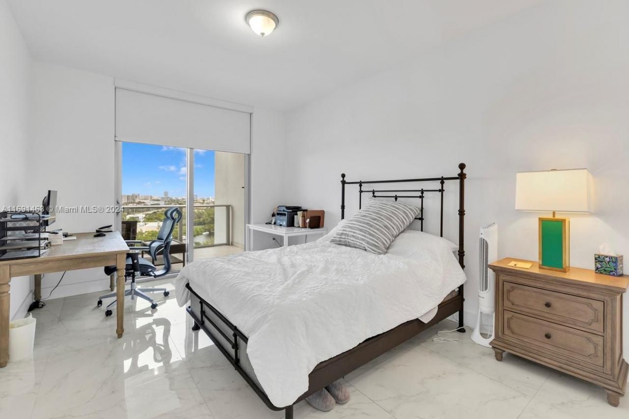 17301 Biscayne Blvd, Unit 1404, North Miami, FL 33160 Photo