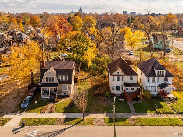 729 COLLINGWOOD Street, Detroit, Mi 48202
