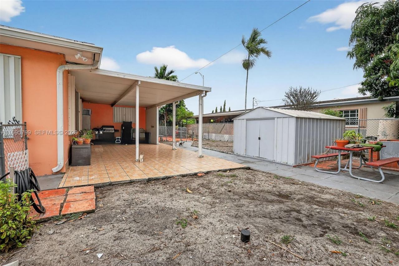 500 E 30th St, Hialeah, FL 33013 Photo