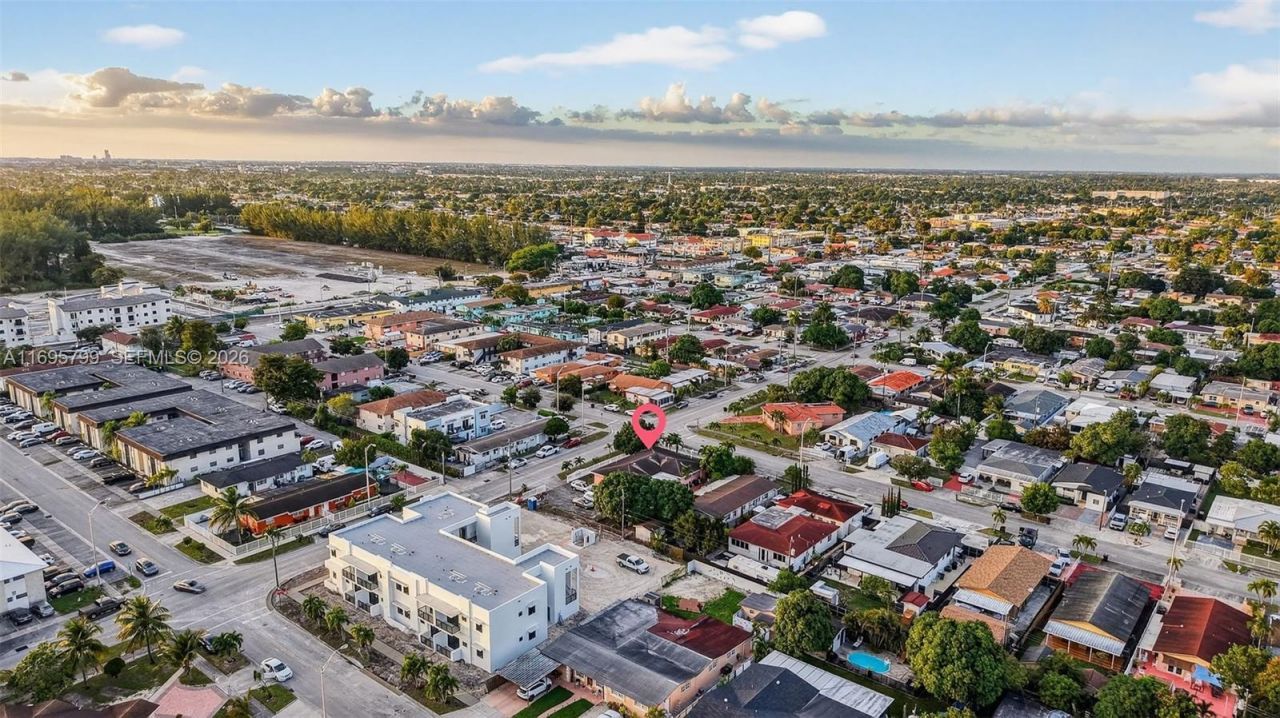 500 E 30th St, Hialeah, FL 33013 Photo