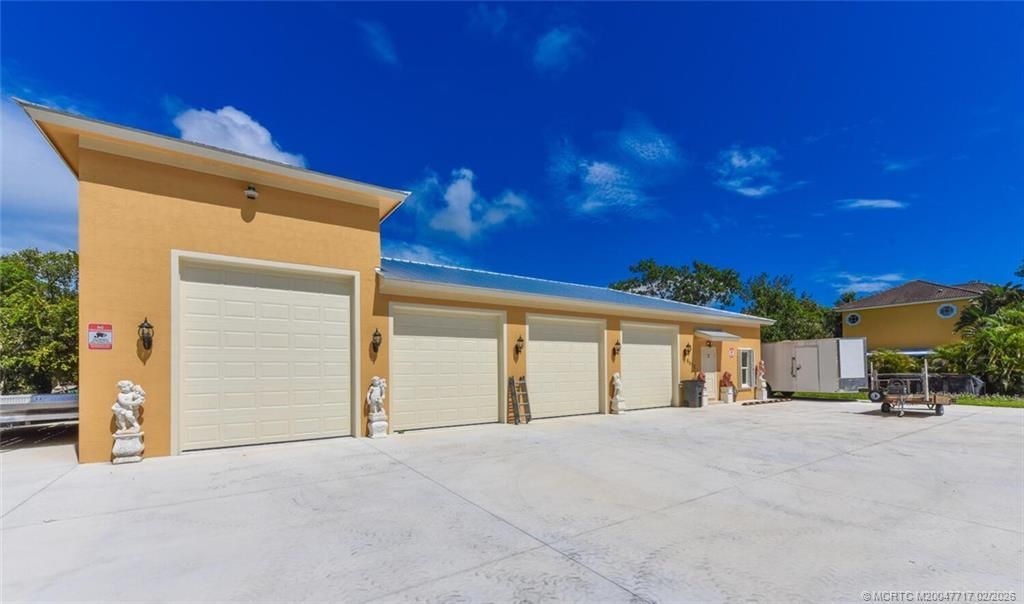 8073 S Indian River Drive, Fort Pierce, FL 34982 Photo