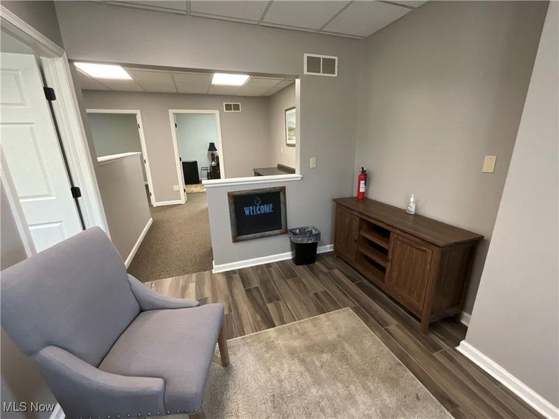 205 W Portage Trail Extension, Cuyahoga Falls, OH 44223 Photo 3