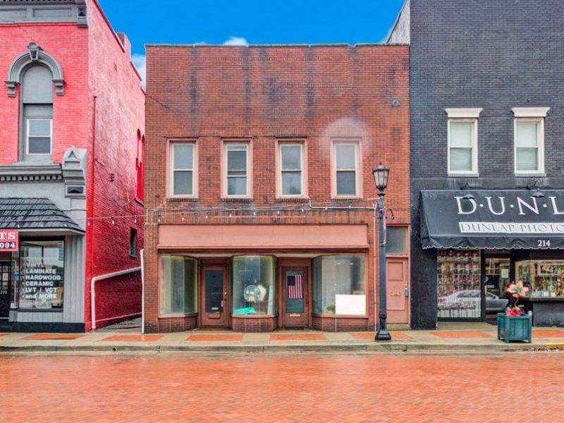 212 N Market Street, Minerva, OH 44657 Photo 2