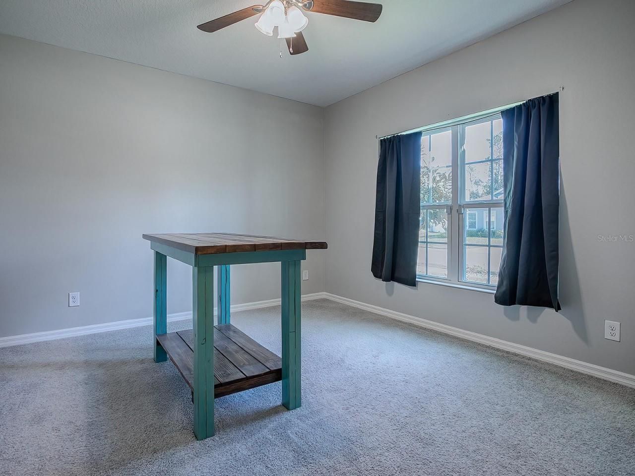 911 Avenal, Davenport, FL 33837