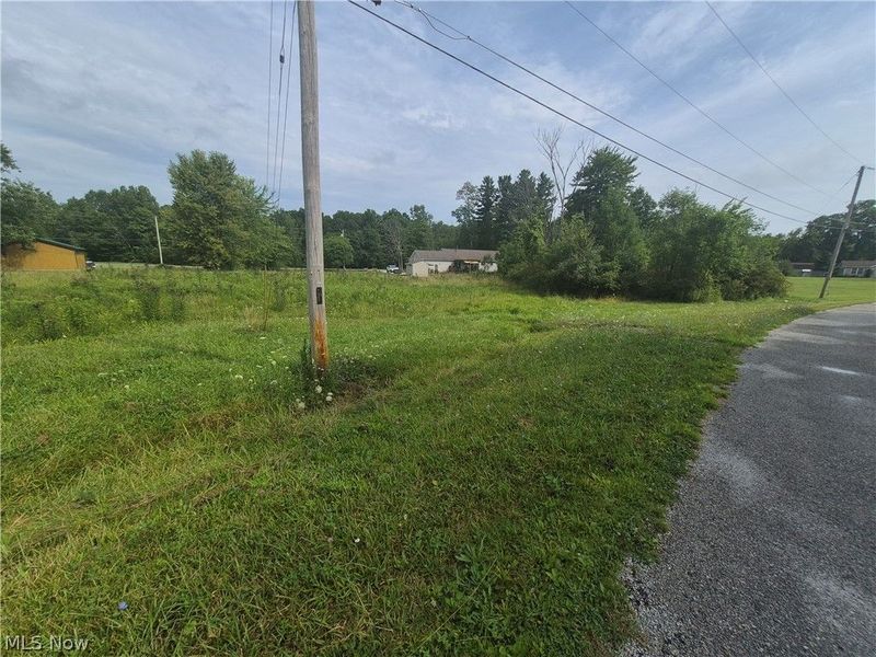 1129-1130 Cinnamon Drive, West Salem, OH 44287 Photo 5