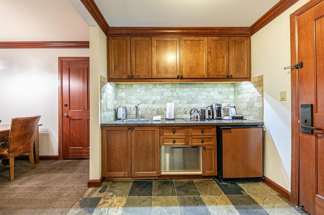 400 Resort Road, Olympic Valley, CA 96161 Photo