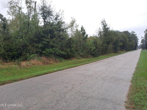 4138 Caspian Street, Bay Saint Louis, MS 39520