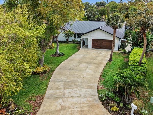 1899 BUCCANEER CIRCLE, SARASOTA, FL 34231