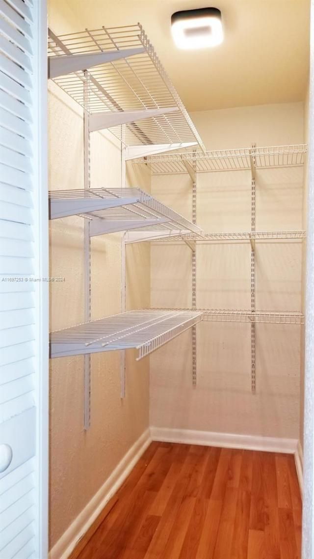 1900 Diana Dr, Unit 3E, Hallandale Beach, FL 33009 Photo