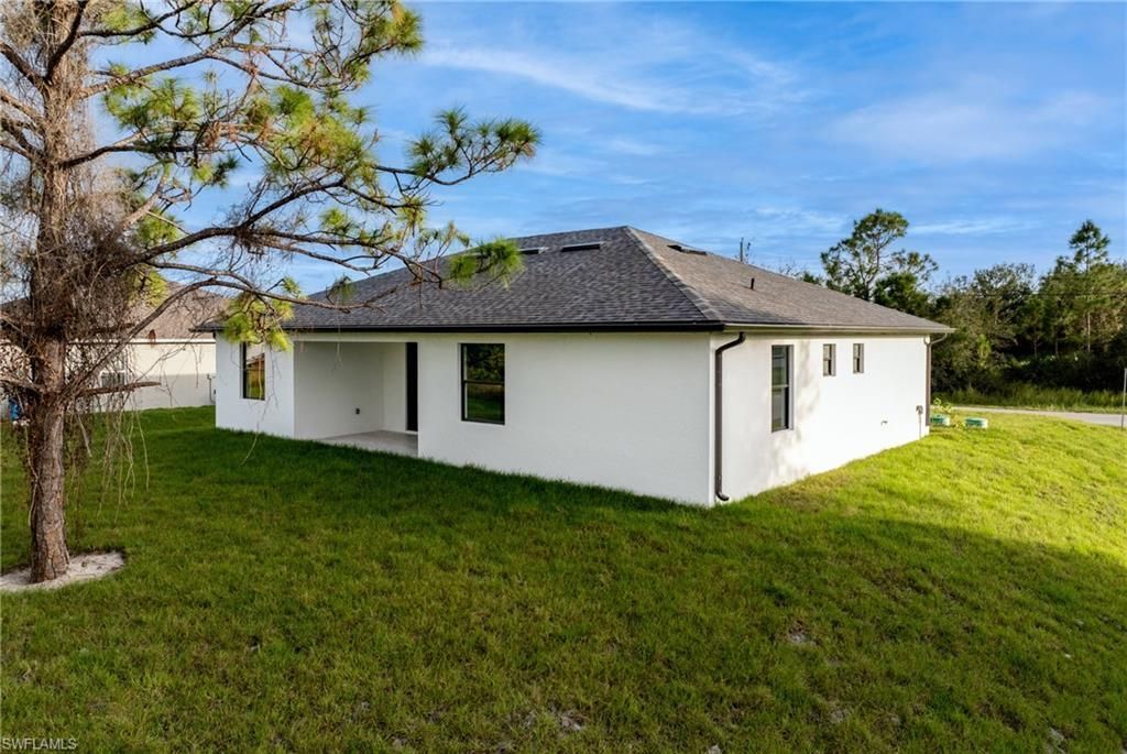 3318 9th St Sw, Lehigh Acres, FL 33976 Photo