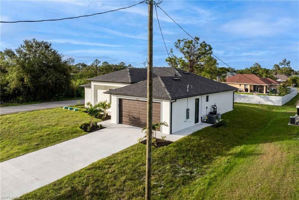 3318 9th St Sw, Lehigh Acres, FL 33976 Photo