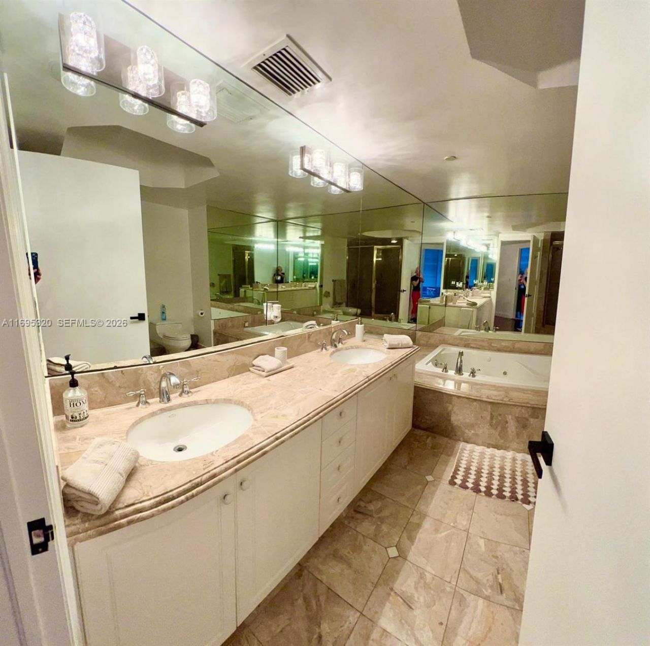 9559 Collins Ave, Unit S6-C, Surfside, FL 33154 Photo