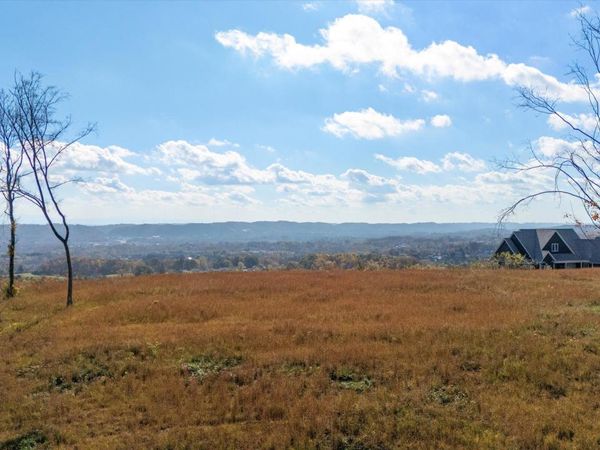 5174 Fort Sumter Rd, Knoxville, TN 37938