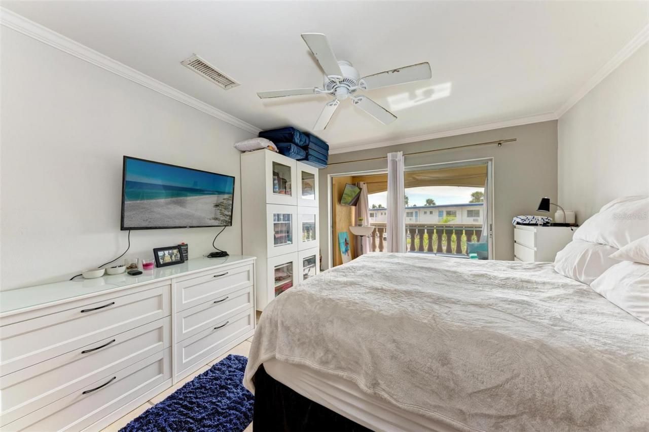 115 Tyler Drive, Unit 203, Sarasota, FL 34236 Photo