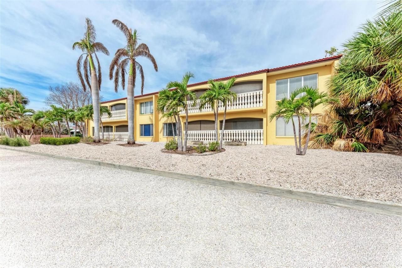 115 Tyler Drive, Unit 203, Sarasota, FL 34236 Photo