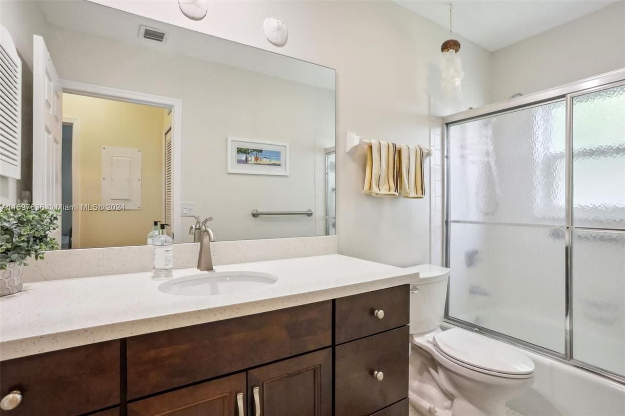 1600 SE Saint Lucie Blvd, Unit 110, Stuart, FL 34996 Photo