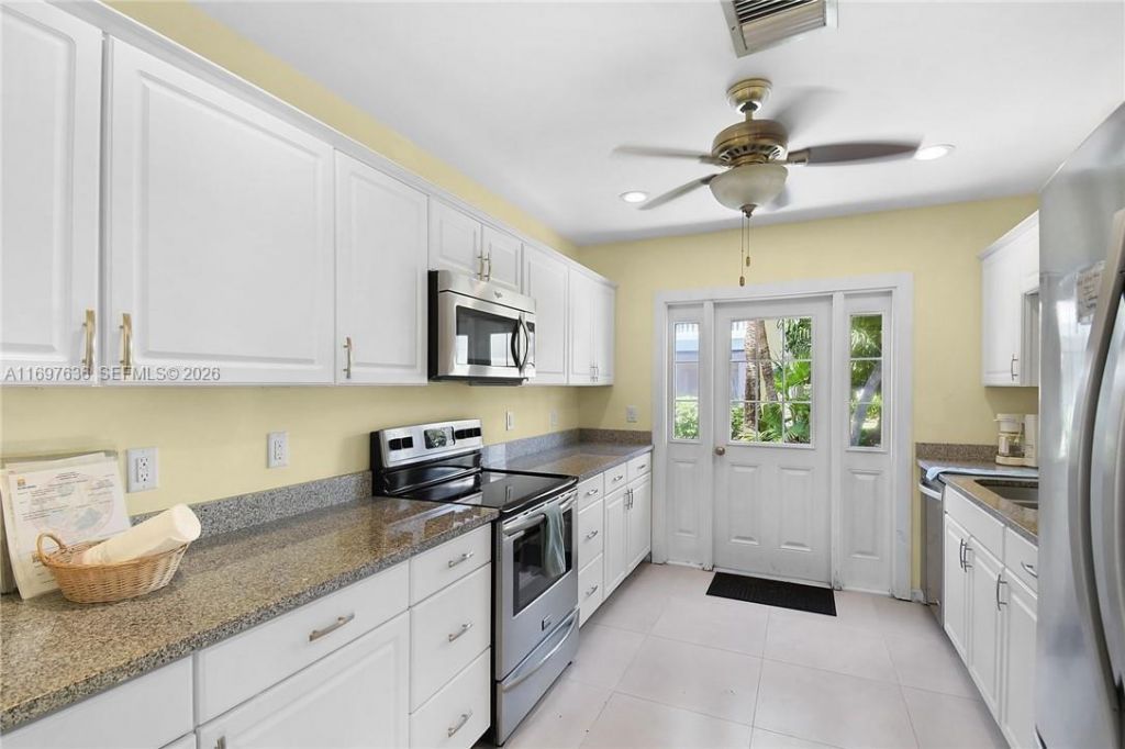 1600 SE Saint Lucie Blvd, Unit 110, Stuart, FL 34996 Photo