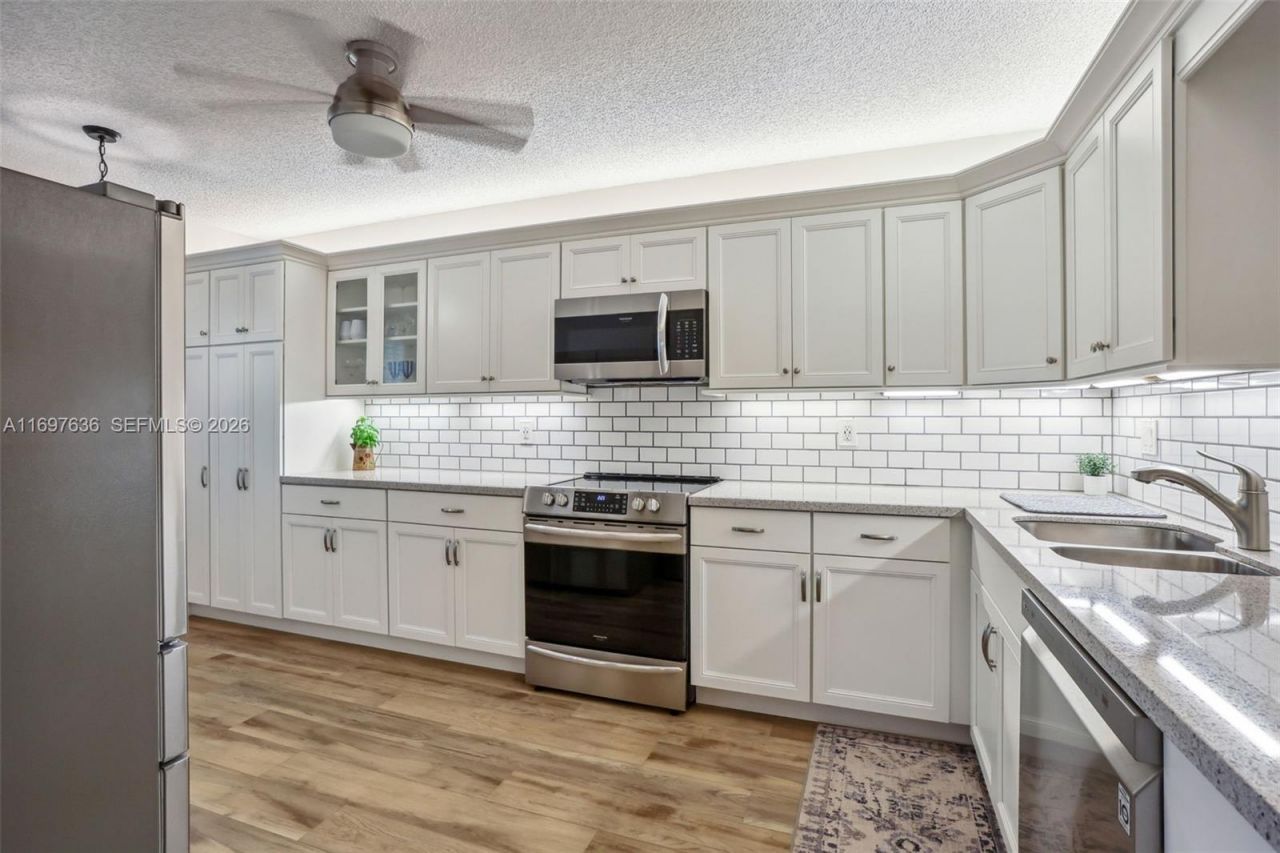1600 SE Saint Lucie Blvd, Unit 110, Stuart, FL 34996 Photo