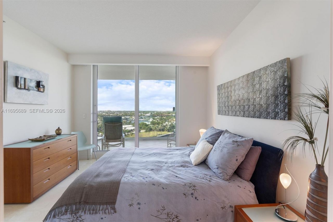 3055 Harbor Dr, Unit 1202, Fort Lauderdale, FL 33316 Photo