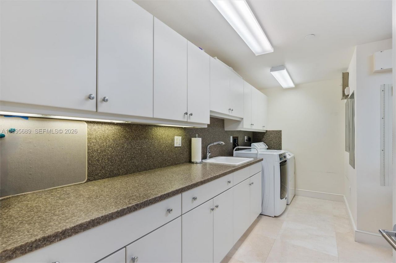 3055 Harbor Dr, Unit 1202, Fort Lauderdale, FL 33316 Photo