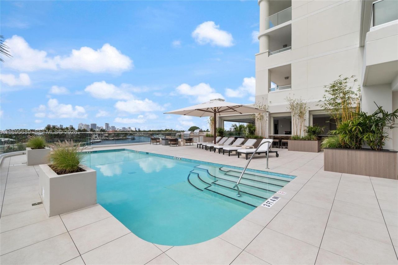 3055 Harbor Dr, Unit 1202, Fort Lauderdale, FL 33316 Photo