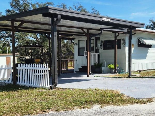 9486 GRAY FOX DRIVE, WEEKI WACHEE, FL 34613