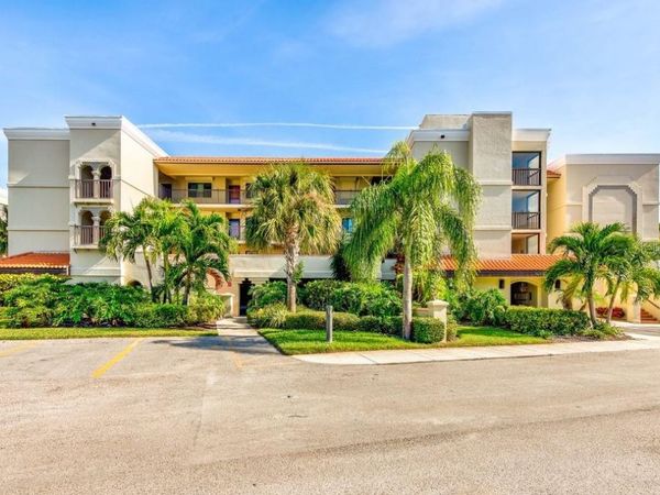 7532 BAYSHORE DRIVE, Unit 205, TREASURE ISLAND, FL 33706